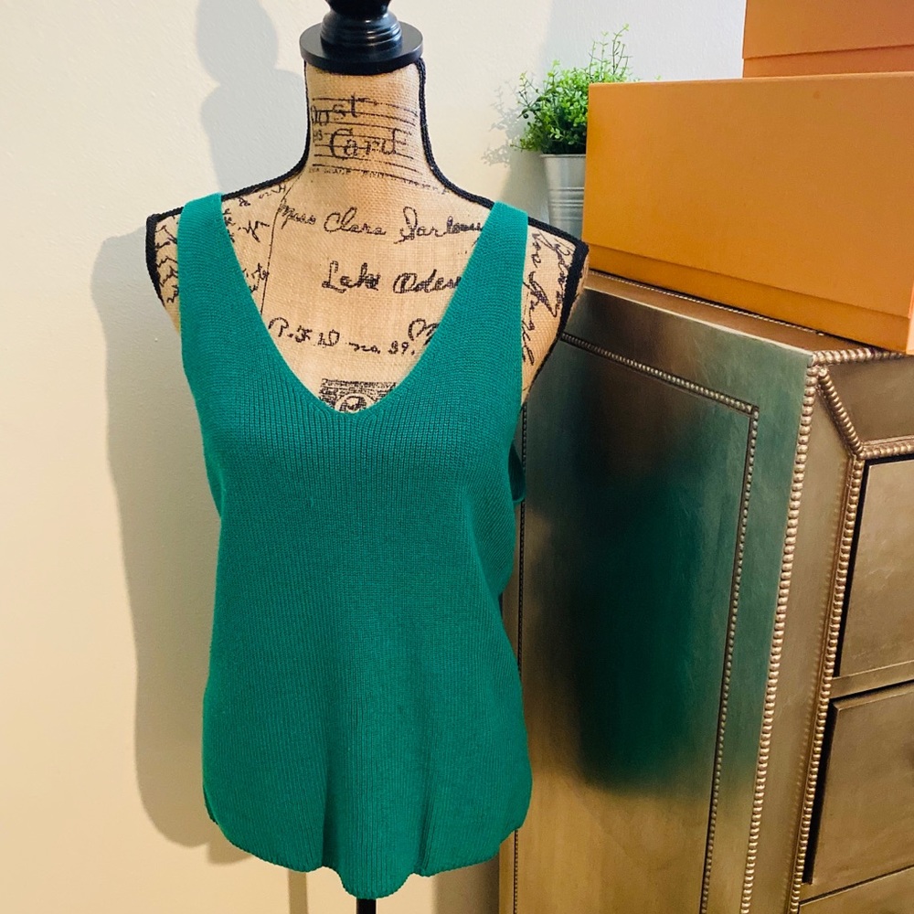 RALPH LAUREN GREEN SLEEVELESS SWEATER